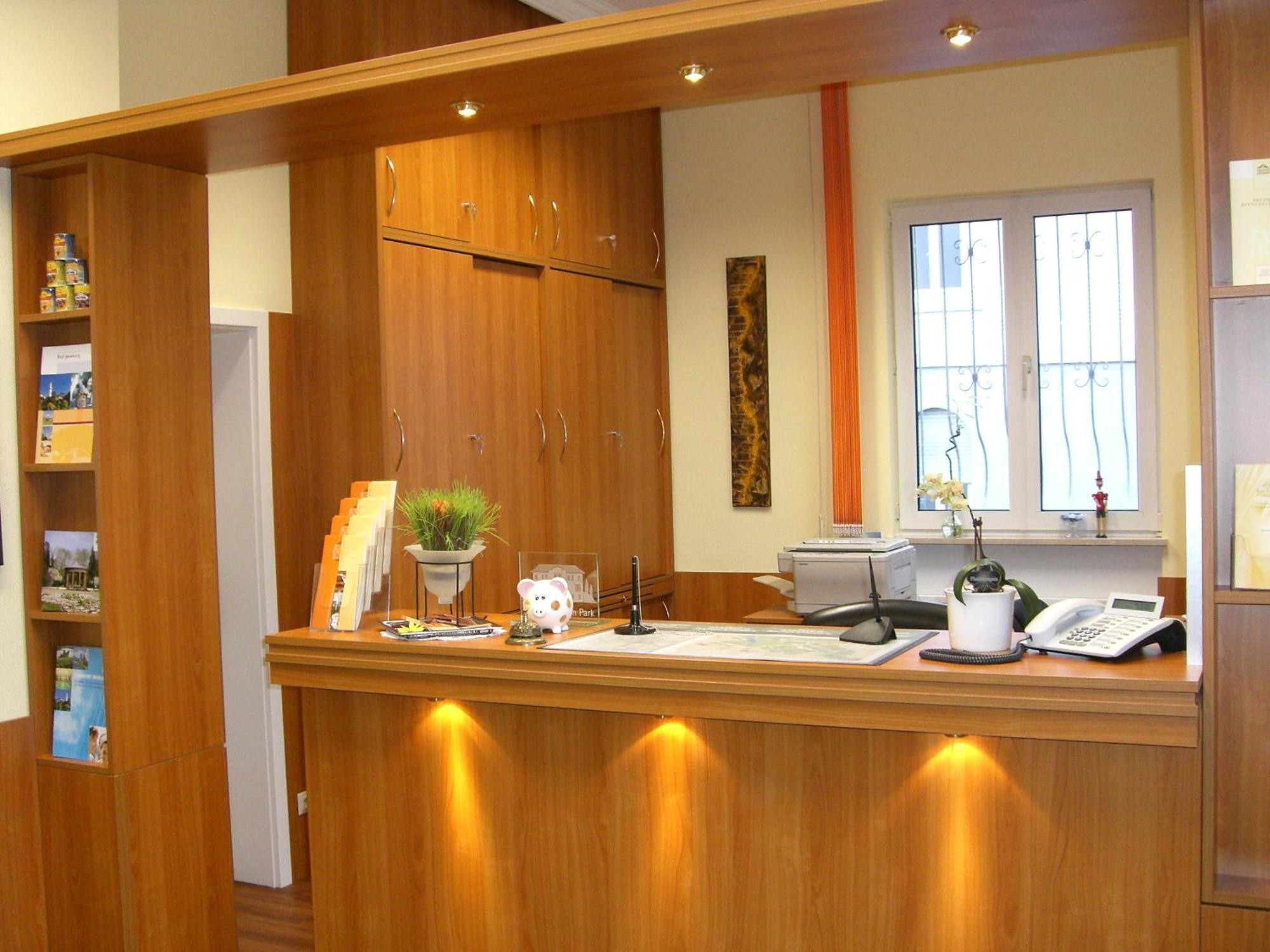 Hotel Haus Am Park Bad Homburg vor der Hohe Bagian luar foto