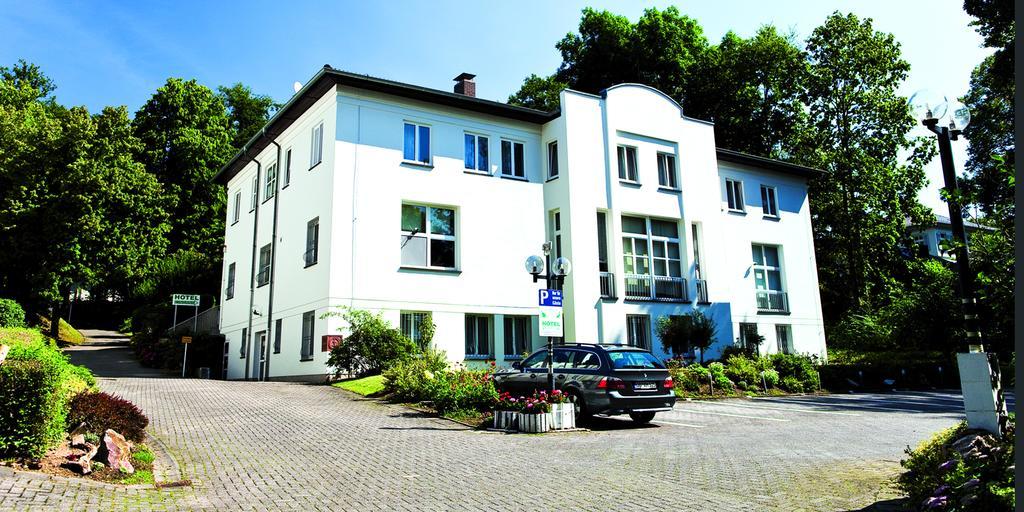 Hotel Haus Am Park Bad Homburg vor der Hohe Bagian luar foto