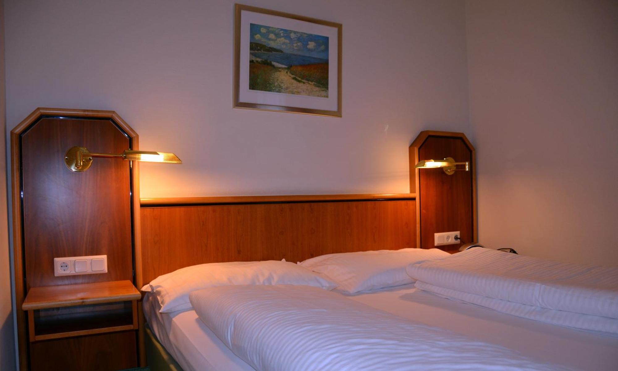 Hotel Haus Am Park Bad Homburg vor der Hohe Bagian luar foto